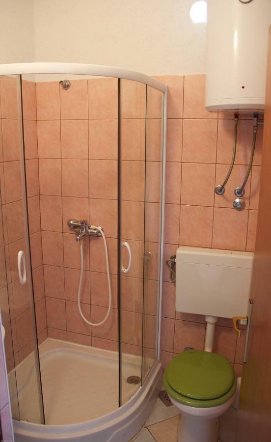 סגט ווראנייצה Apartmani Nada מראה חיצוני תמונה