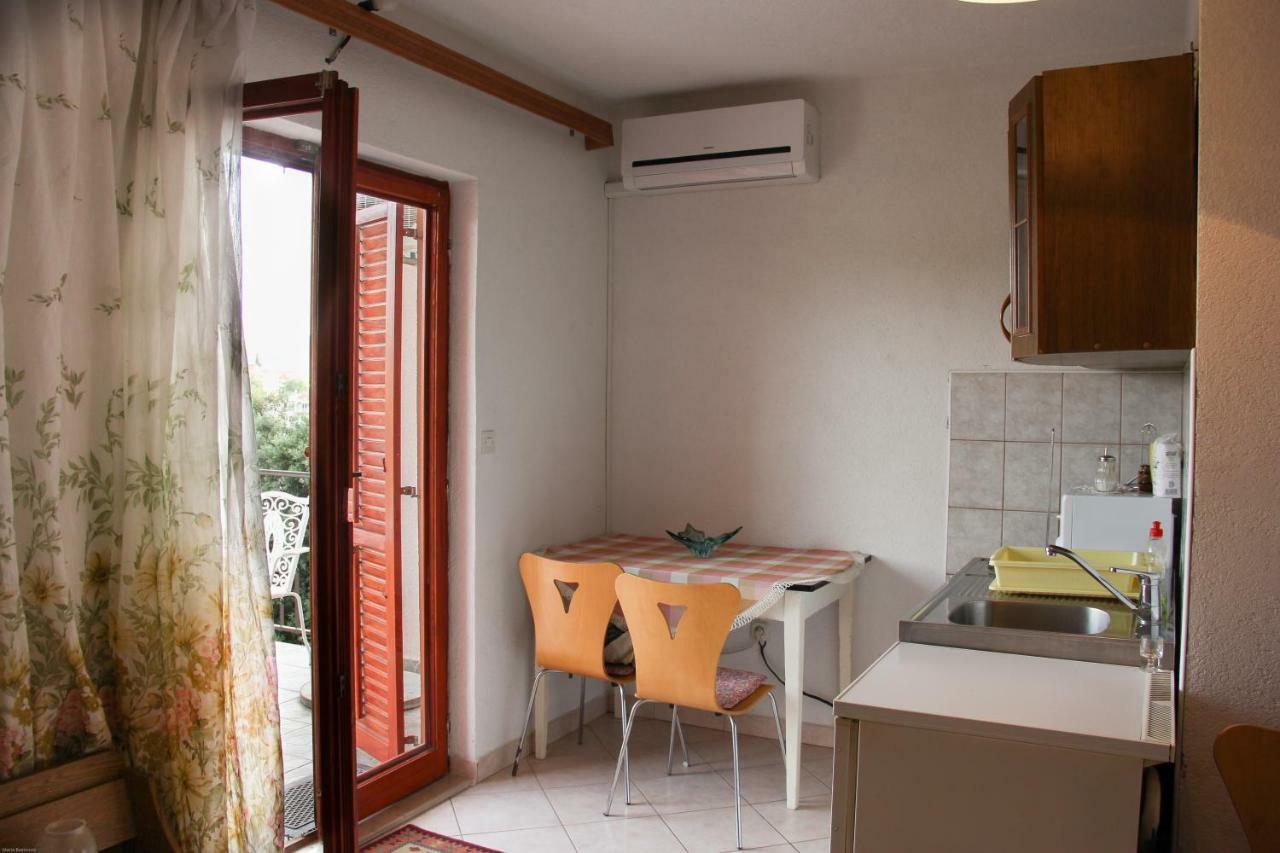 סגט ווראנייצה Apartmani Nada מראה חיצוני תמונה