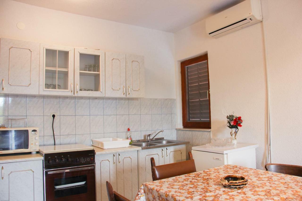 סגט ווראנייצה Apartmani Nada מראה חיצוני תמונה
