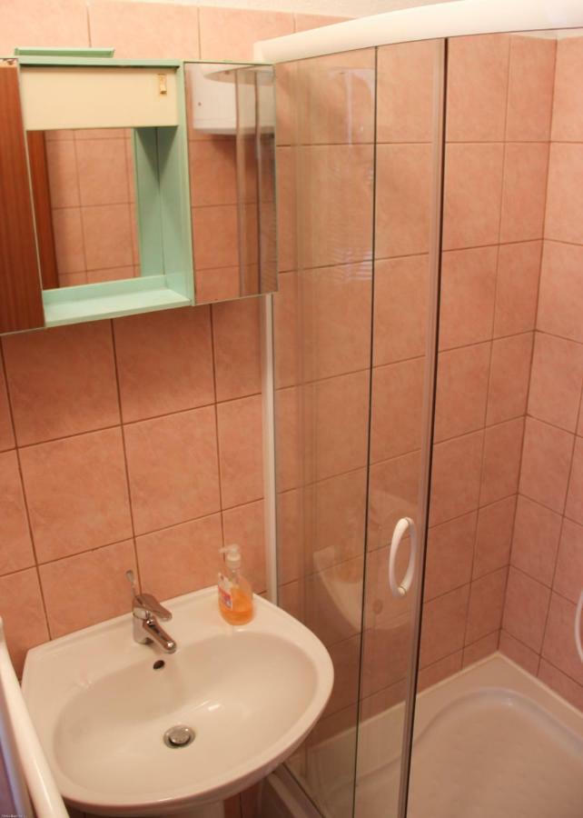 סגט ווראנייצה Apartmani Nada מראה חיצוני תמונה