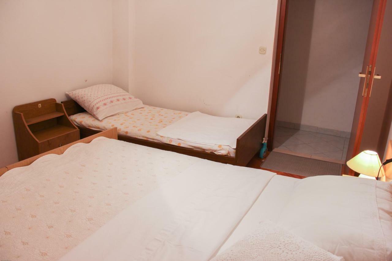 סגט ווראנייצה Apartmani Nada מראה חיצוני תמונה